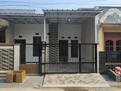 Rumah Siap Huni 2KT di Jalan Utama, SHM Lengkap, Harga Nego di Wisma Asri 1